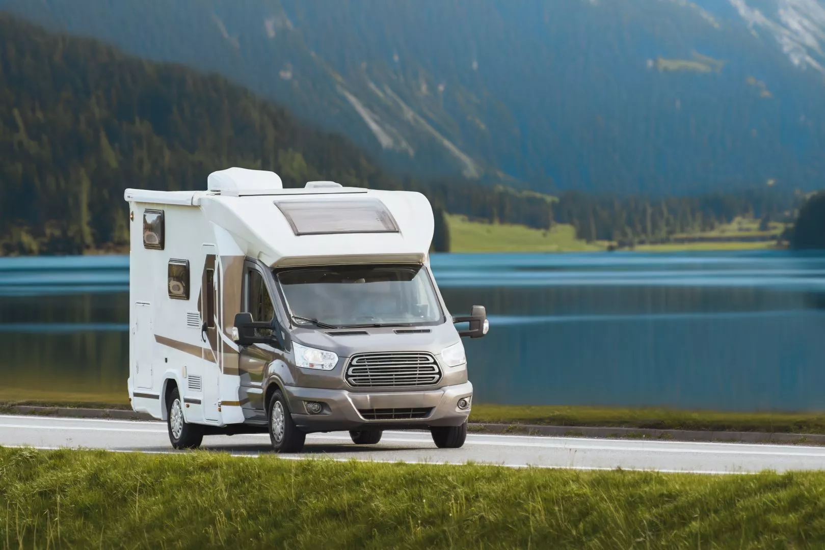 How to Spot Early Signs of Motorhome Damage